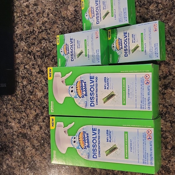 Scrubbing Bubbles Dissolve concentrated POD starter kit & 3 refills each 2 pack - Picture 1 of 9